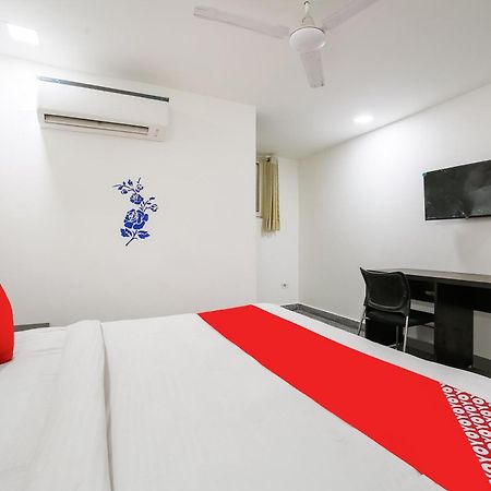 My Comfortable Hotel New Delhi Eksteriør bilde
