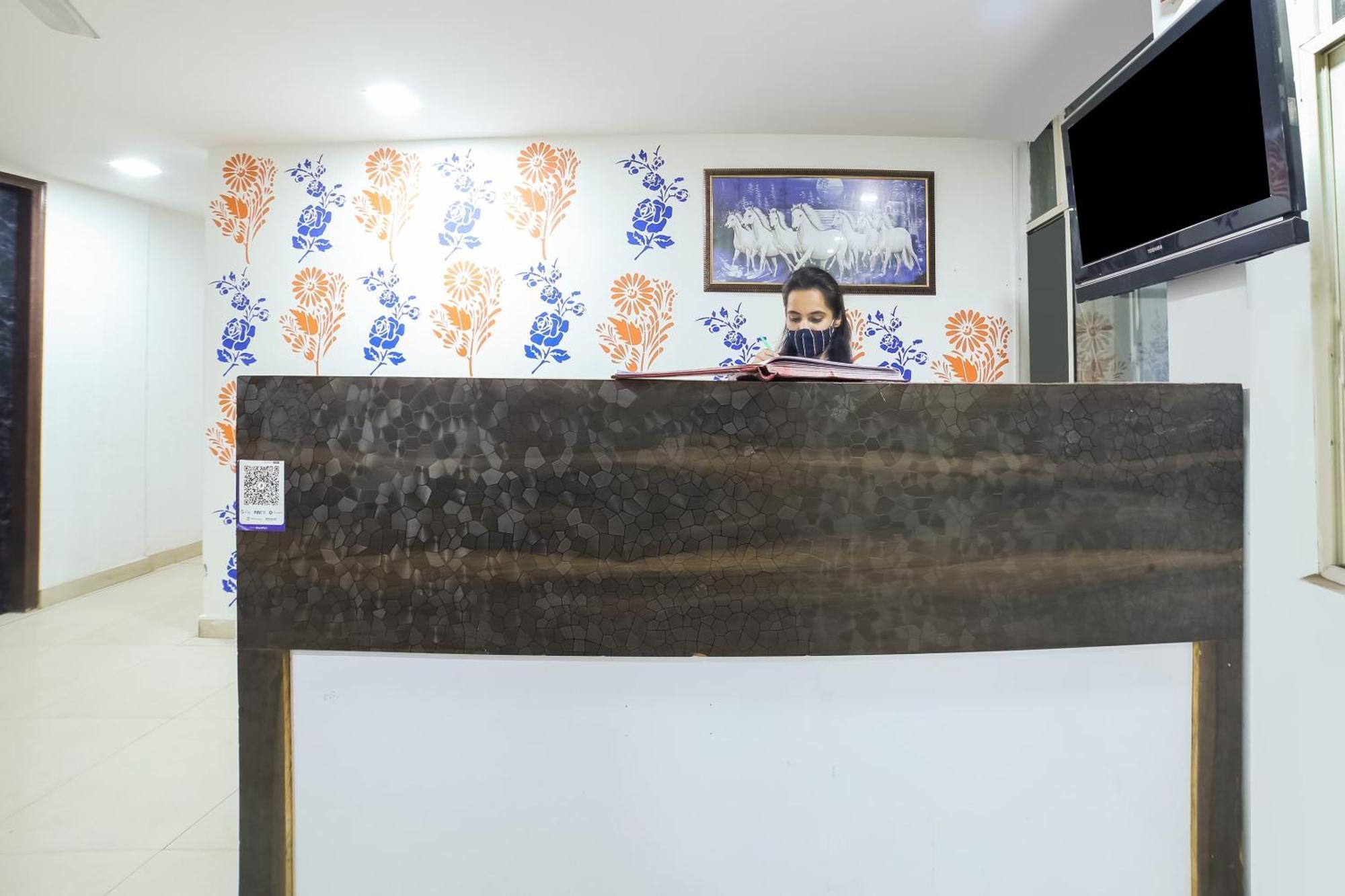 My Comfortable Hotel New Delhi Eksteriør bilde