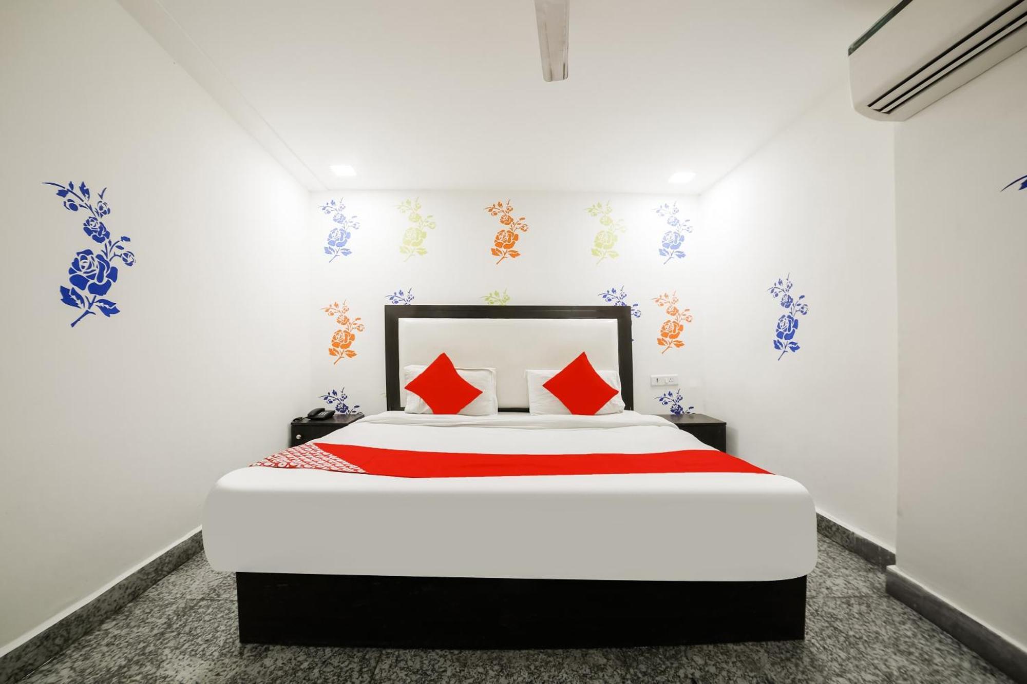 My Comfortable Hotel New Delhi Eksteriør bilde