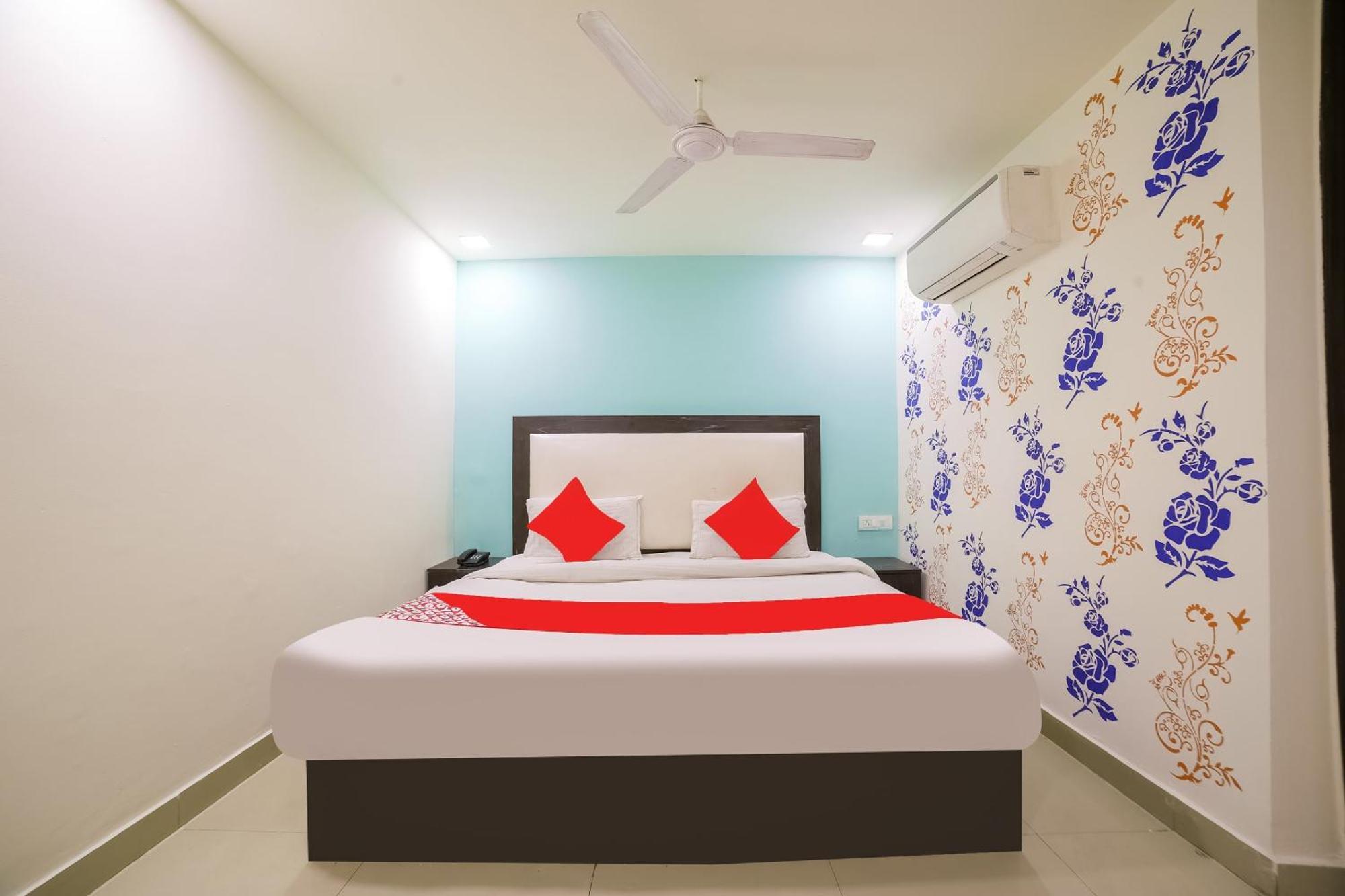 My Comfortable Hotel New Delhi Eksteriør bilde
